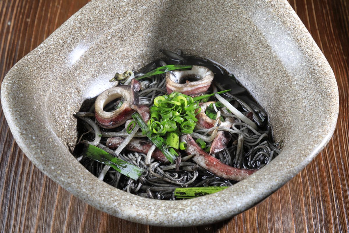 イカスミそーめんチャンプルー700円