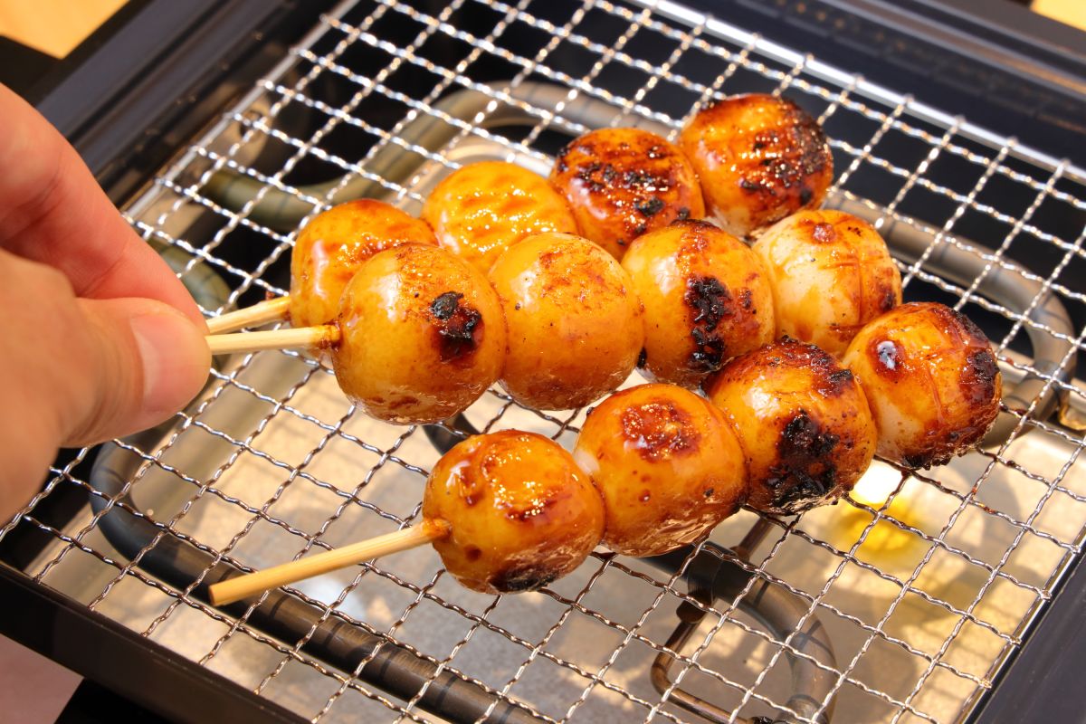 「おだんご醤油（3本）」580円