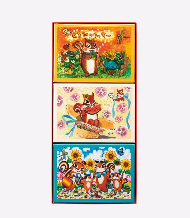 西光亭「クッキー詰合せ」くるみのクッキー（写真上）・アーモンドクッキー（写真下）各2916円