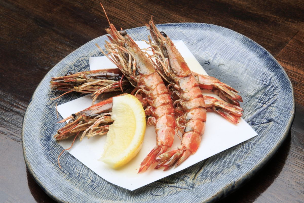 石垣島産車エビの塩焼き1尾380円