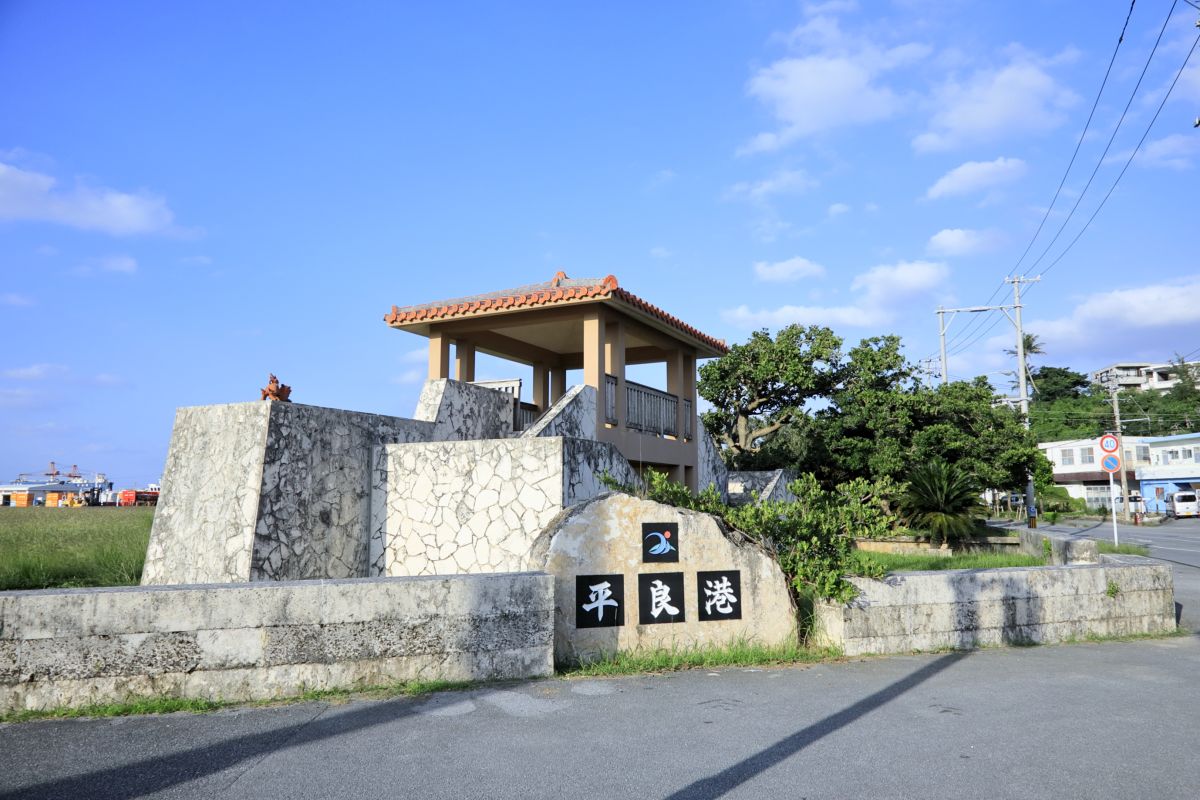 駐車場は桟橋付近と周辺のコインパーキングを利用