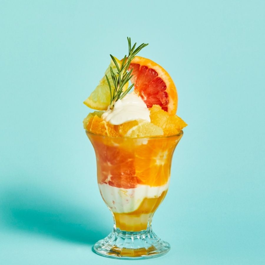 「湘南ゴールドとクリームチーズアイスのパフェ氷」1430円