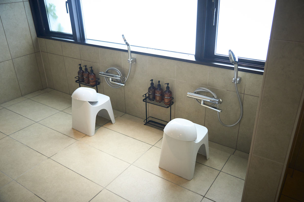 BIRD HOTEL -GARDEN HOUSE-