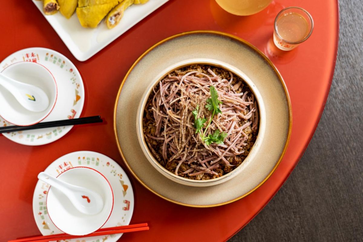 「芋絲米糕」NT$500(大)、中サイズはNT$260で3～4人分もあり。