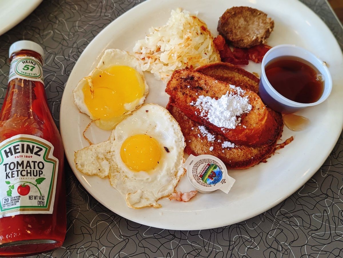 「Breakfast Sampler」＄12.95もオススメ