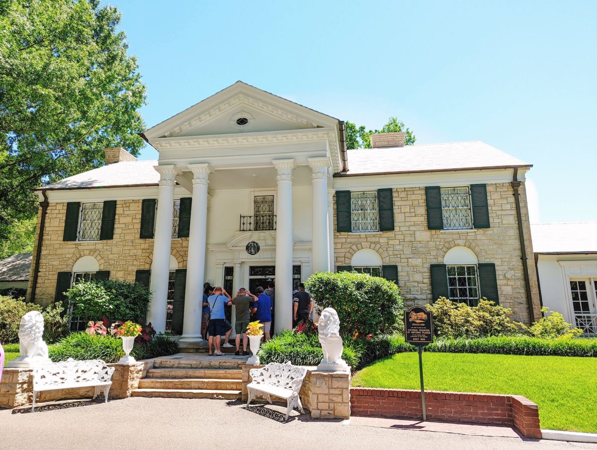 「グレイズランド」入場料は大人＄48（ツアー時間は約2時間半）