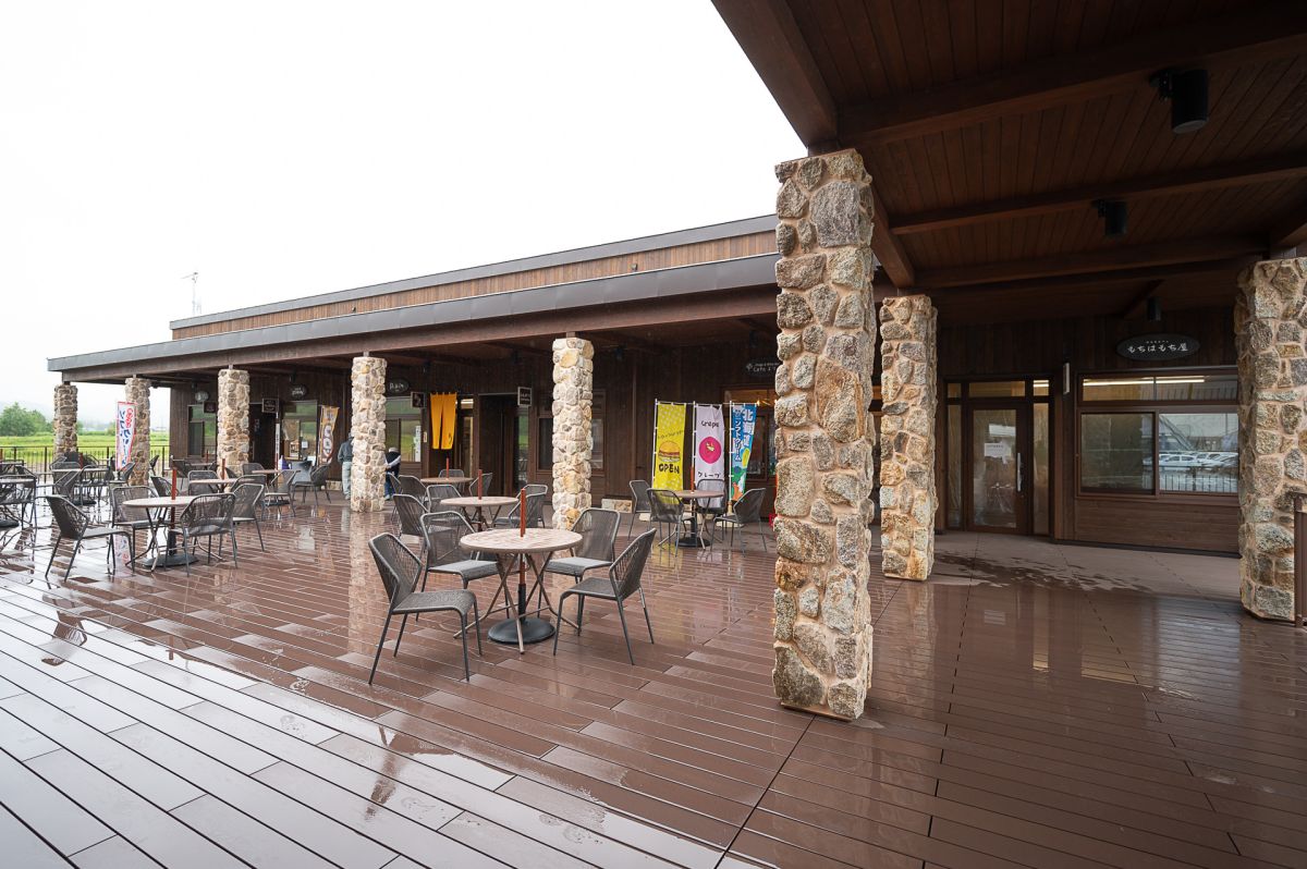 フードコート（テラス）