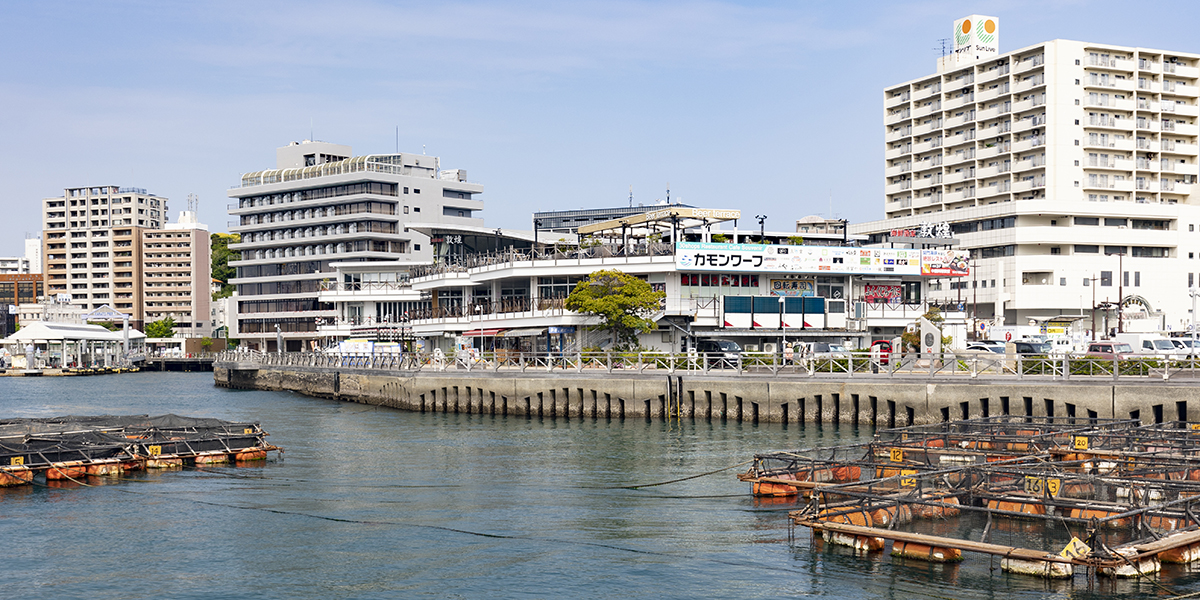 下関ベイエリアの中心地「カモンワーフ」でグルメ＆ショッピングを楽しもう！