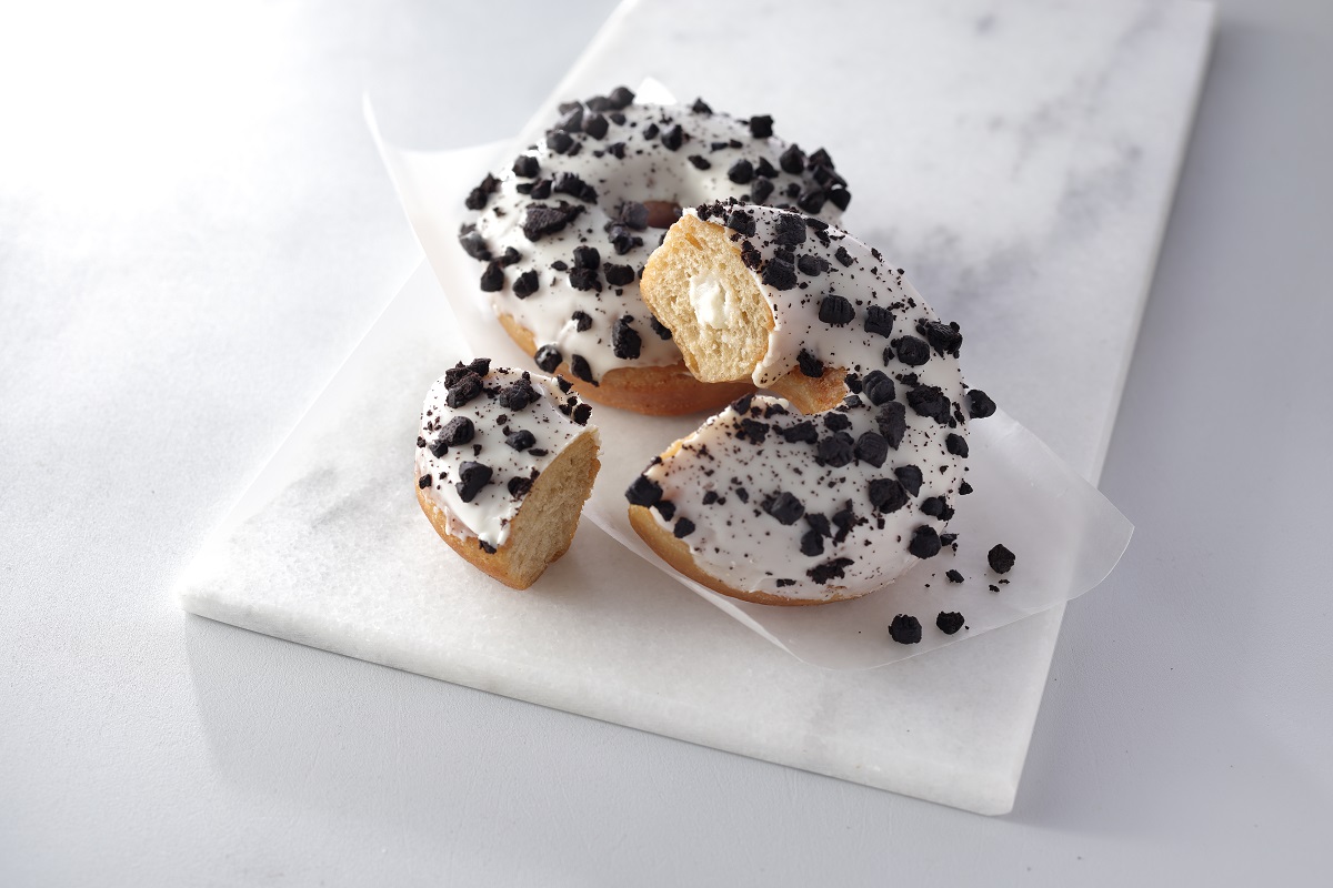 「クッキー＆クリームドーナツ」275円