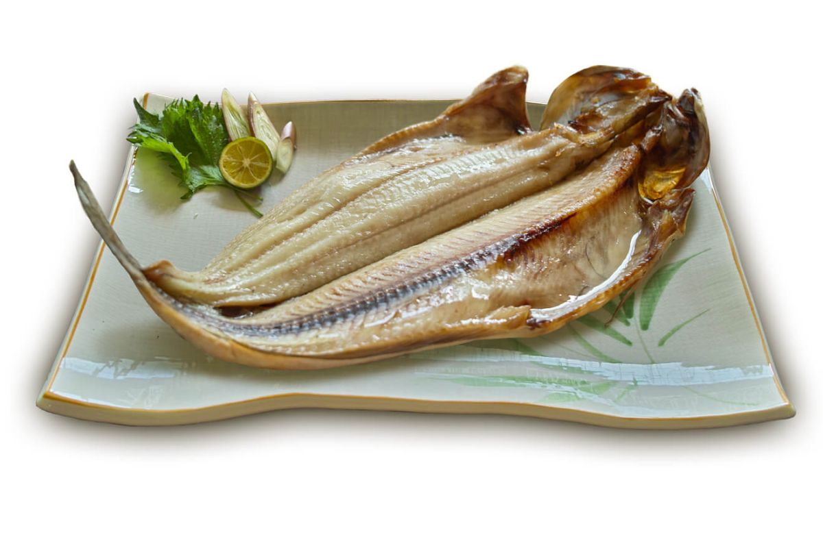 「小西鮮魚店」こんなうまいほっけはじめてや！　400ｇ1620円／冷凍