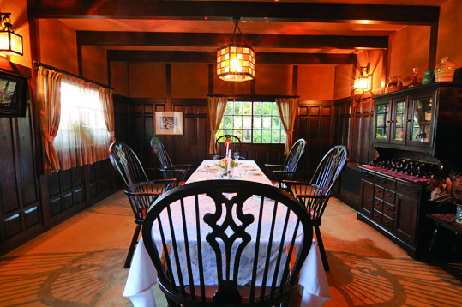 レストラン鯛萬内観