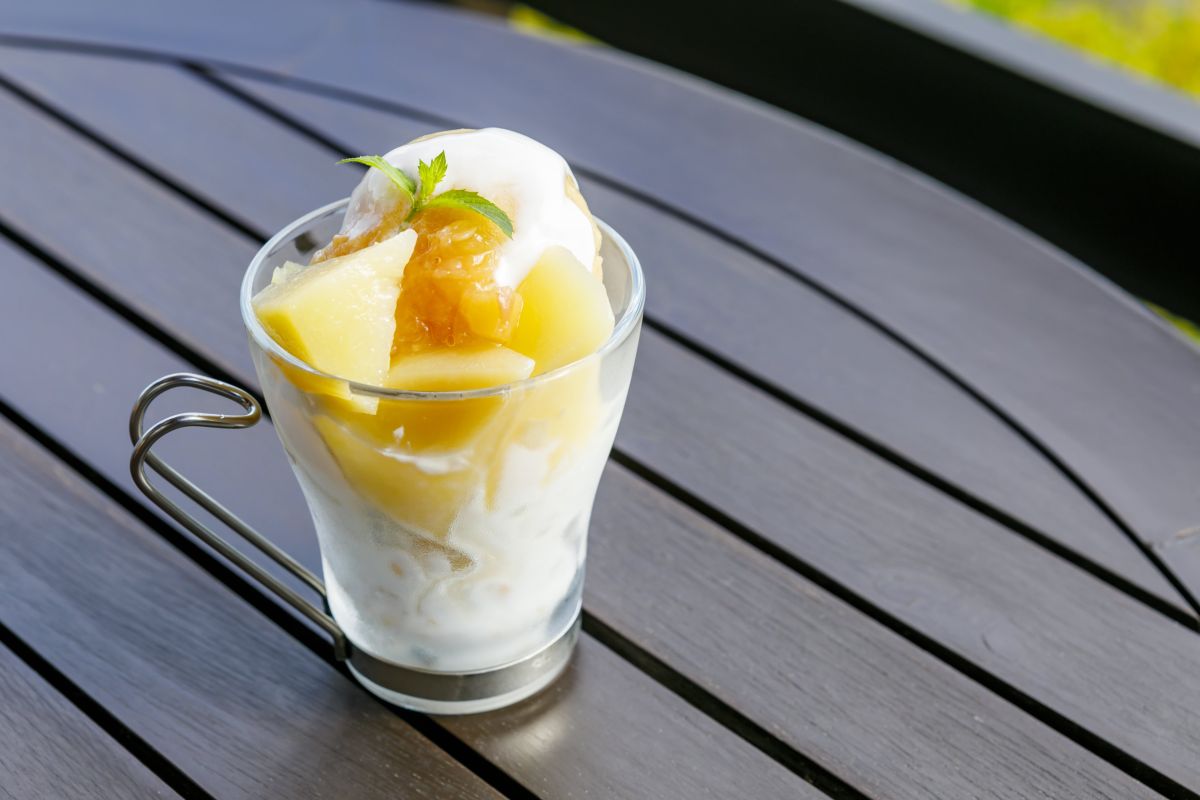 桃のプチパフェ600円