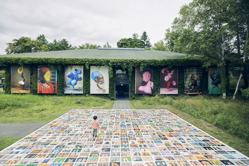 グッチがメインスポンサーを務める「浅間国際フォトフェスティバル2022 PHOTO MIYOTA」は2022年9月4日までの会期