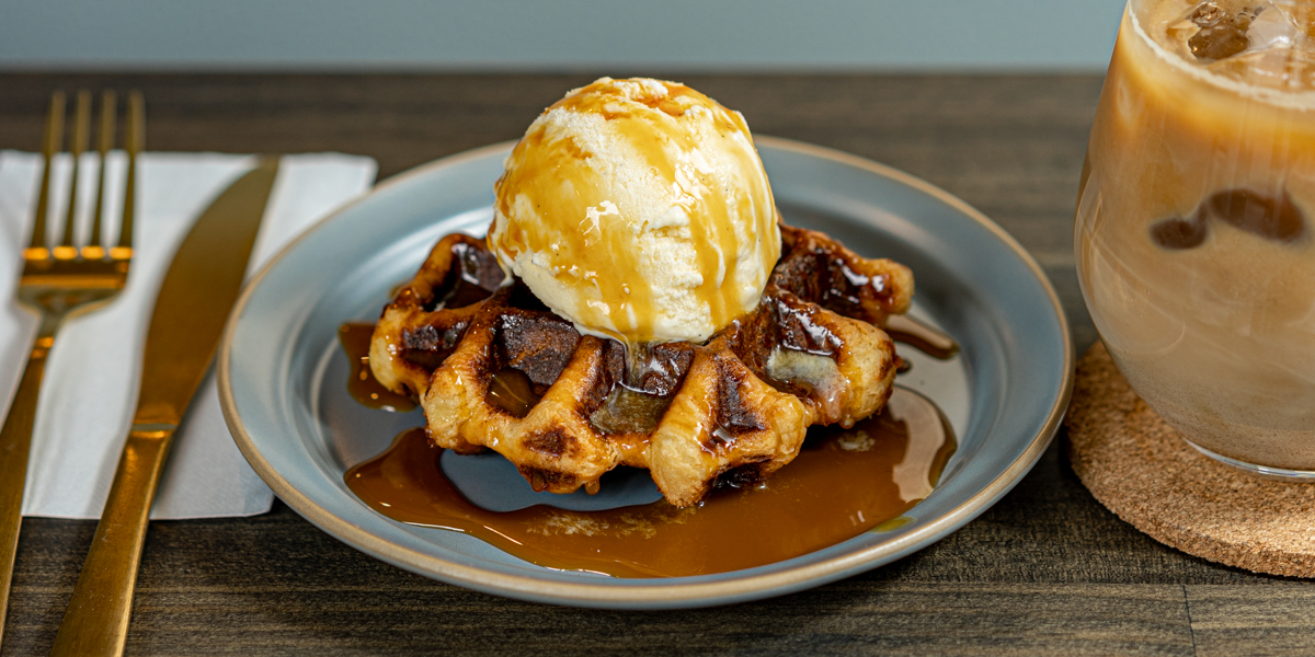 恵比寿の隠れ家カフェ「Etain cafe&bar」の手作りワッフルは最後までクリスピー！