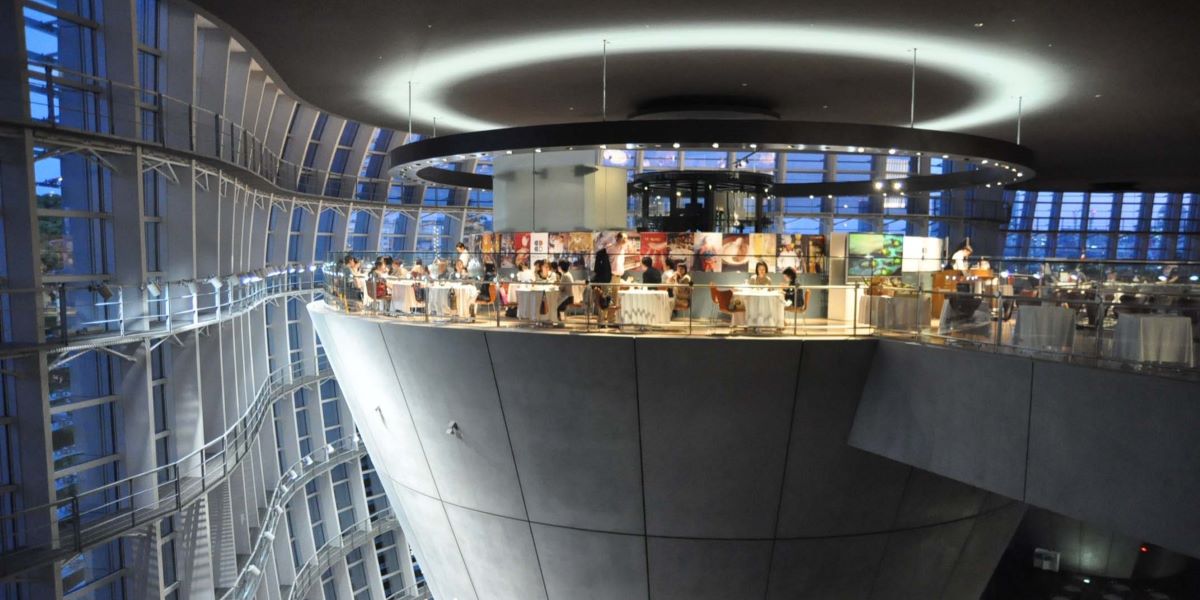 国立新美術館の美しい建物で王道のフレンチを手軽に味わう！レストラン「ブラッスリー ポール・ボキューズ ミュゼ」へ