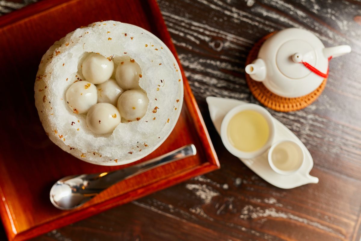 桂花胡麻湯圓かき氷 880円