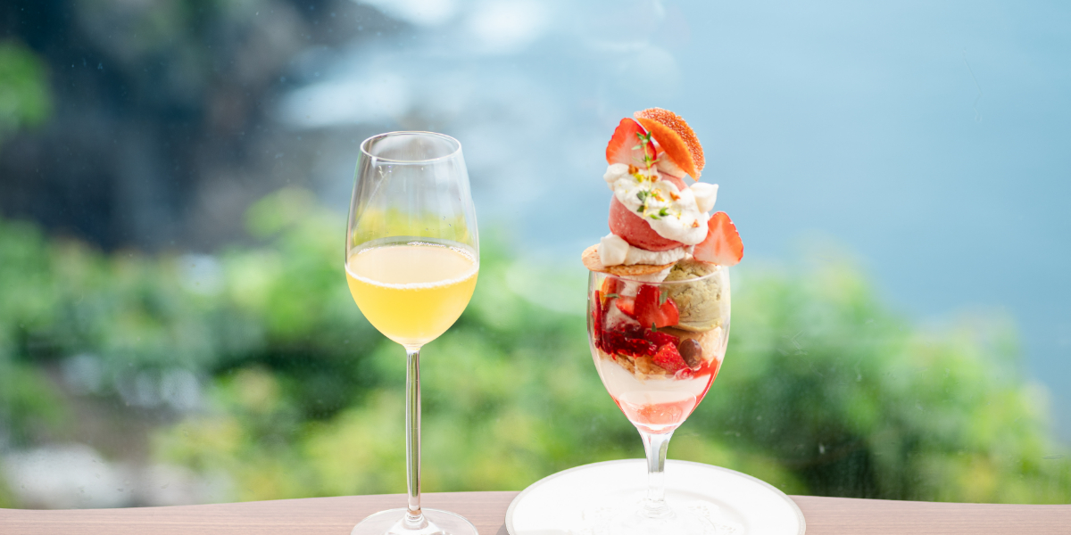 【熱海】芸術的なフルーツパフェと絶景をひとりじめ!オーシャンビューのカフェ「Restaurant & Sweets 花の妖精」