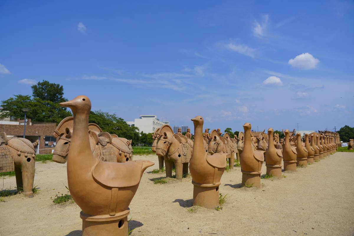 今城塚古墳公園