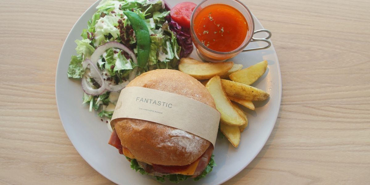 【兵庫】オーシャンビューを満喫！「THE FANTASTIC BURGER」で味わうできたてハンバーガー