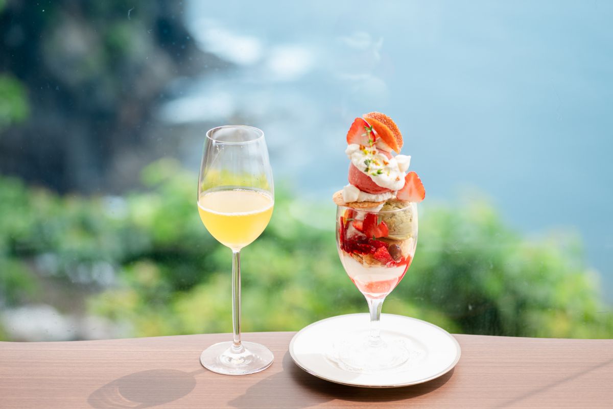 「夏苺のパフェ」1800円