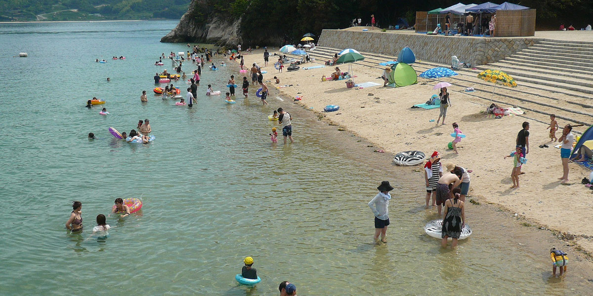 広島県のおすすめビーチ・海水浴場、2025年度の開設・中止は?