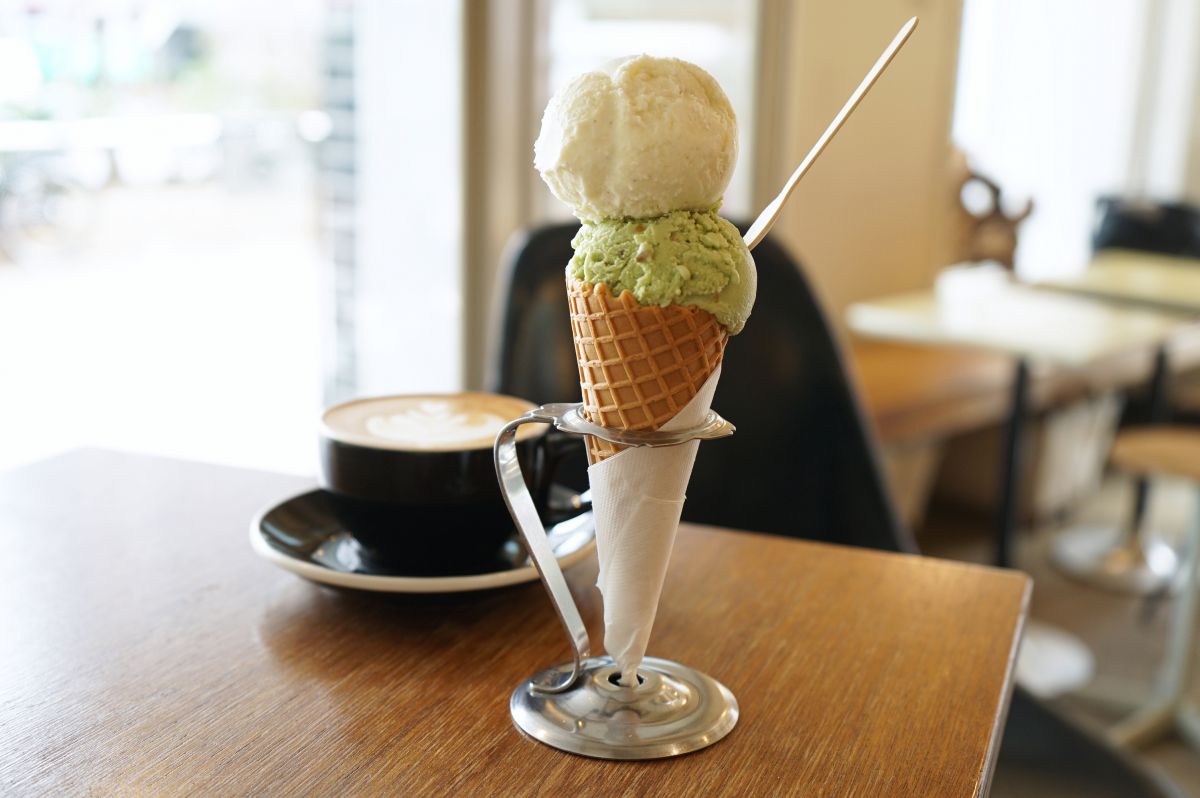 ピスタチオとバニラの「ダブル」550円