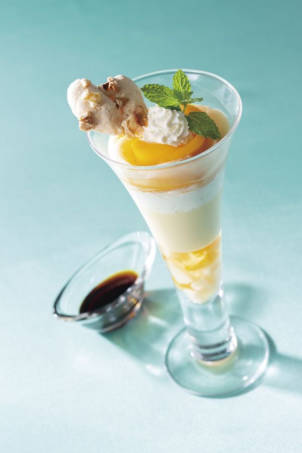 「ピーチパフェ」写真イメージ