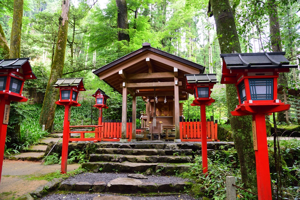 貴船神社の結社