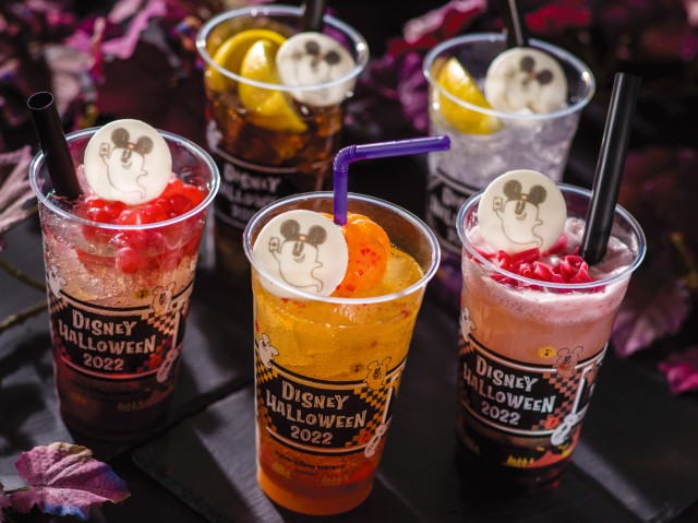 ディズニー・ハロウィーンスペシャルドリンク各600円