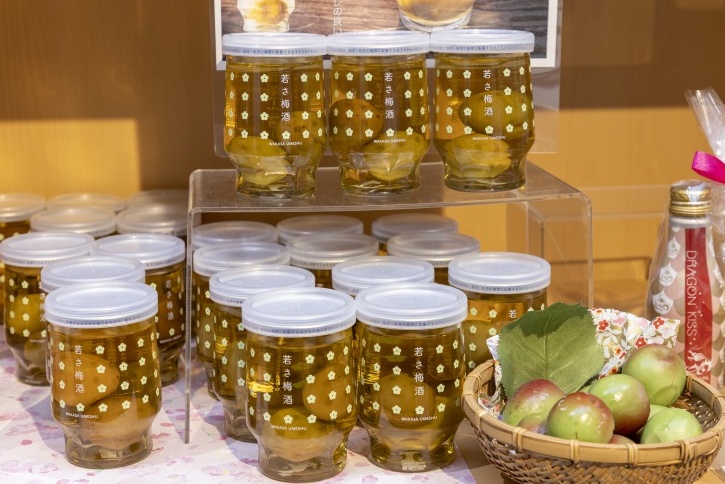 梅の産地だけあって、梅酒のバリエーションが充実!