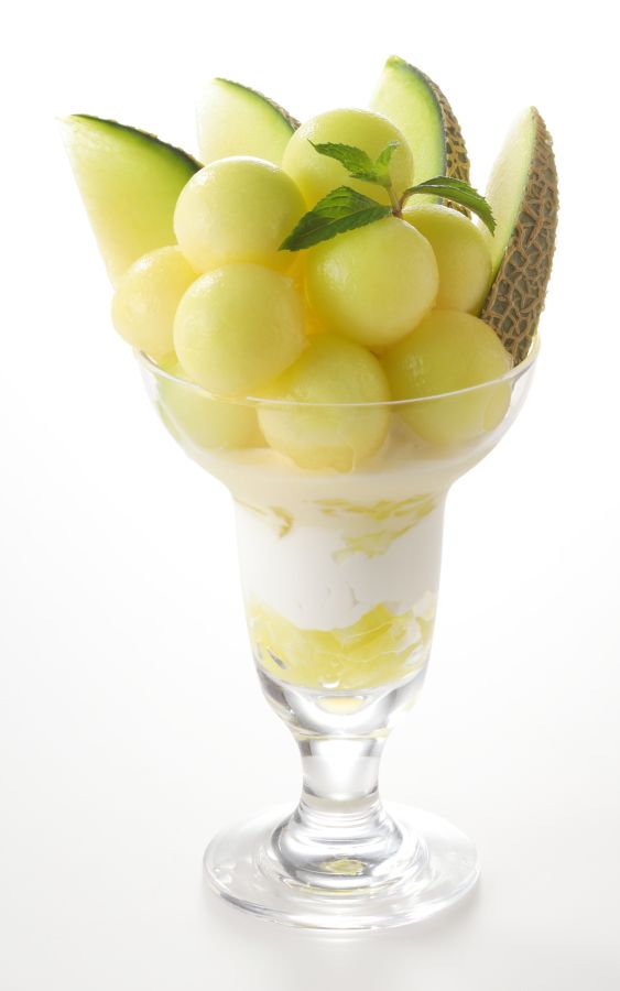 メロンパフェ（2000円）