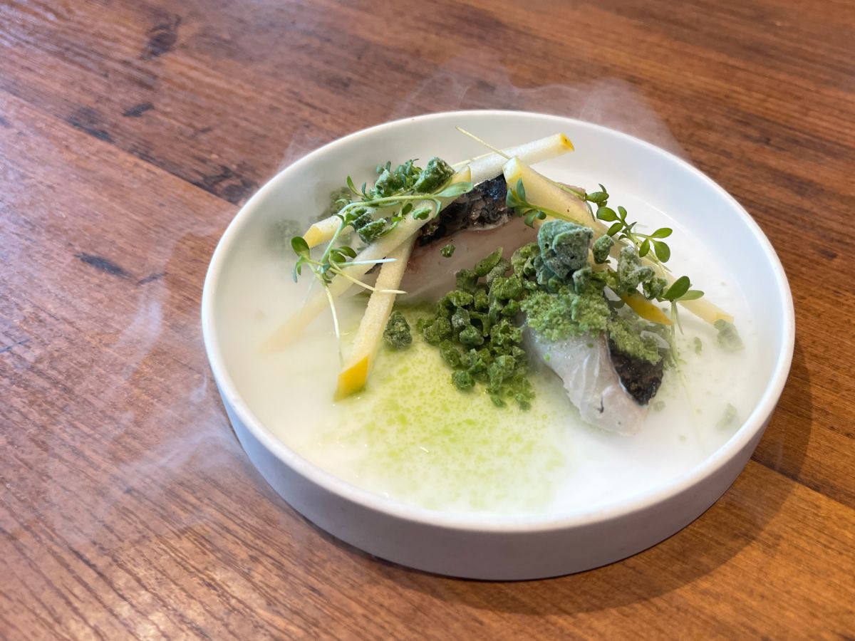 炙り、クレソン、ワカメ