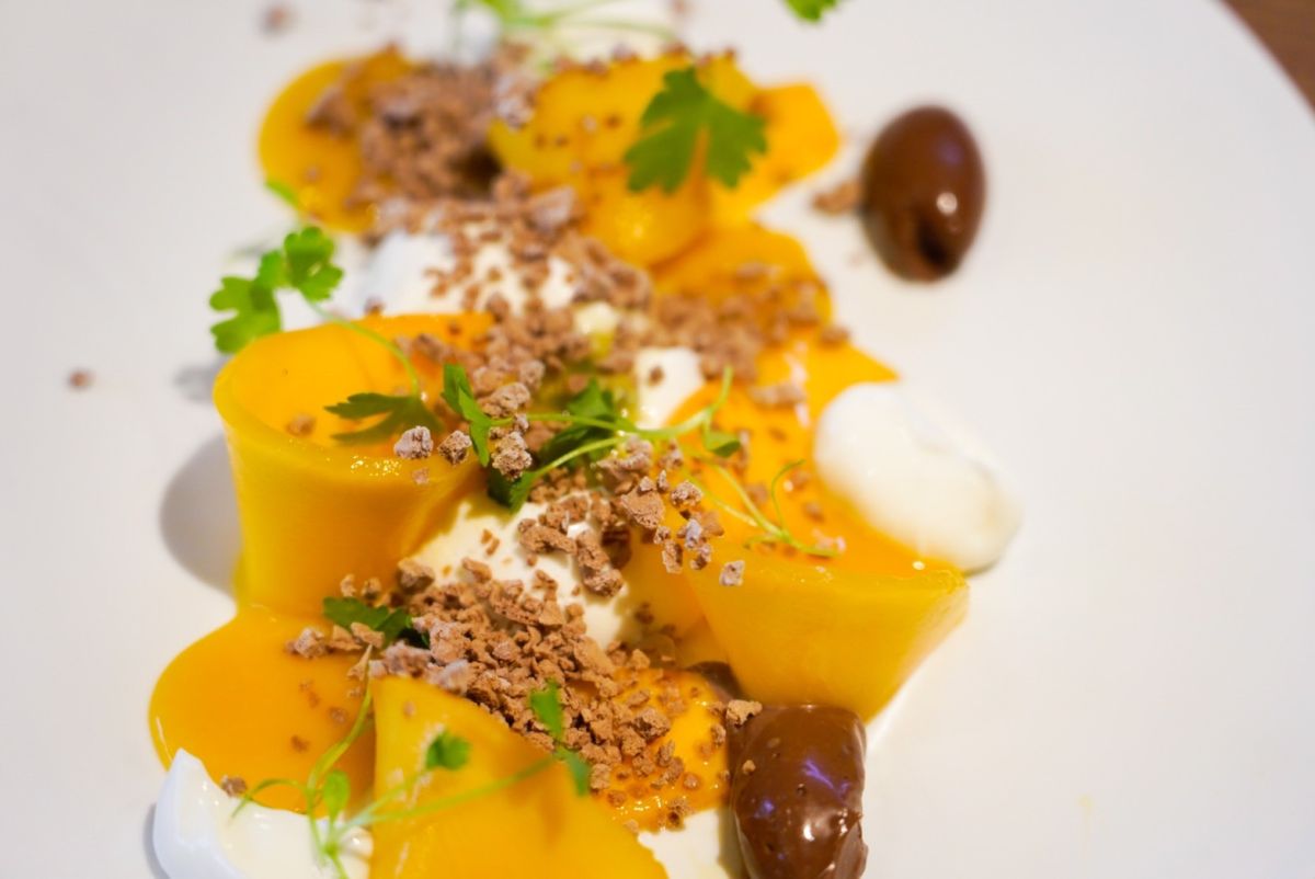 マンゴーとアマゾンカカオ