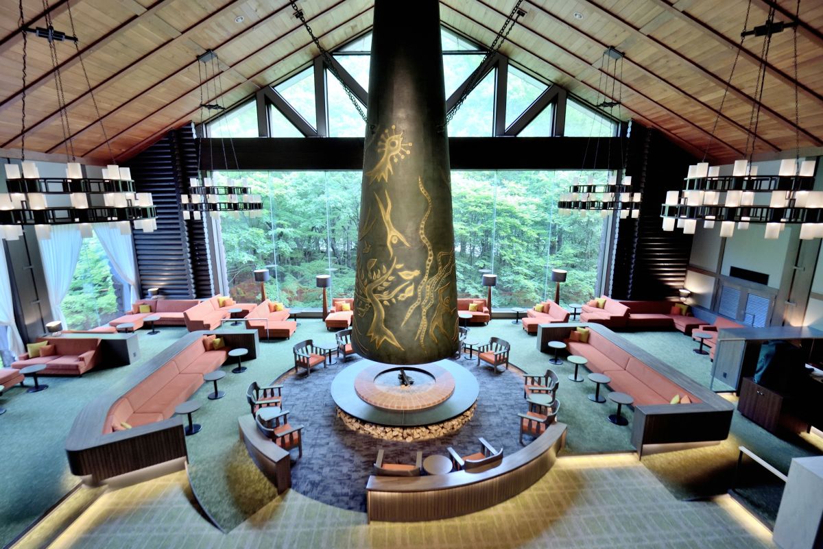 星野リゾート奥入瀬渓流ホテル