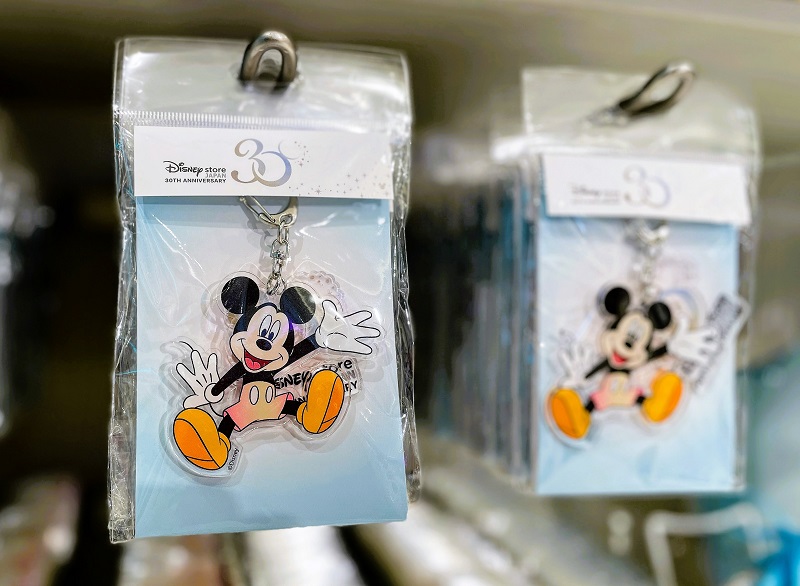 アクリルキーホルダー1650円