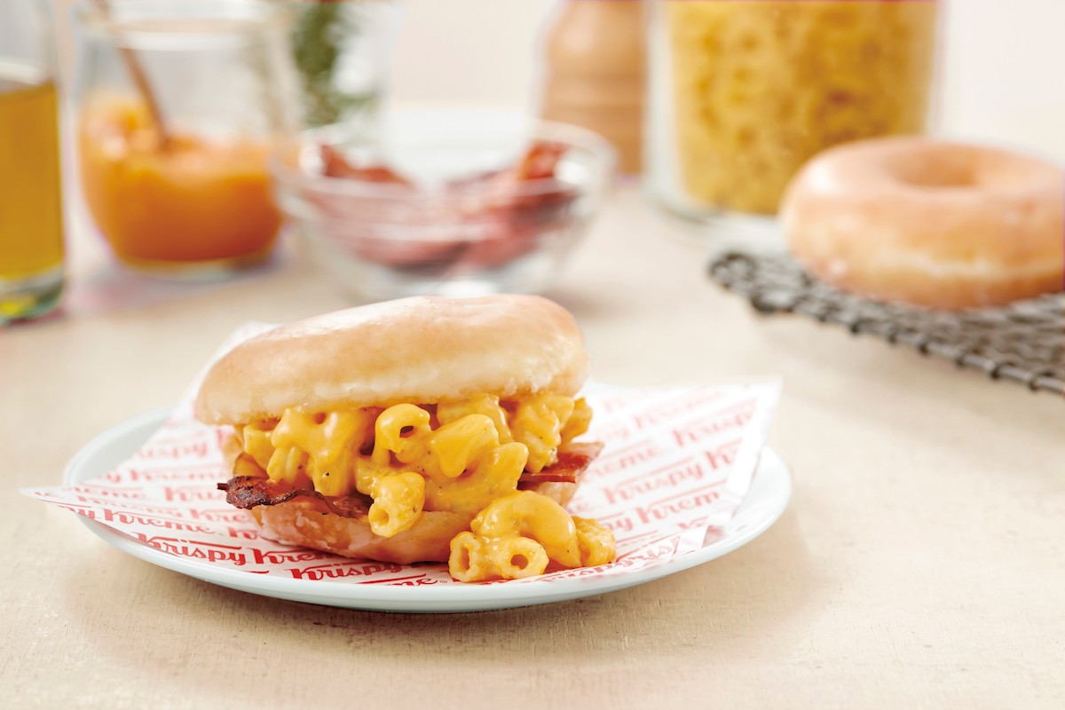 「マッケンチーズ （マカロニ＆チーズ）」