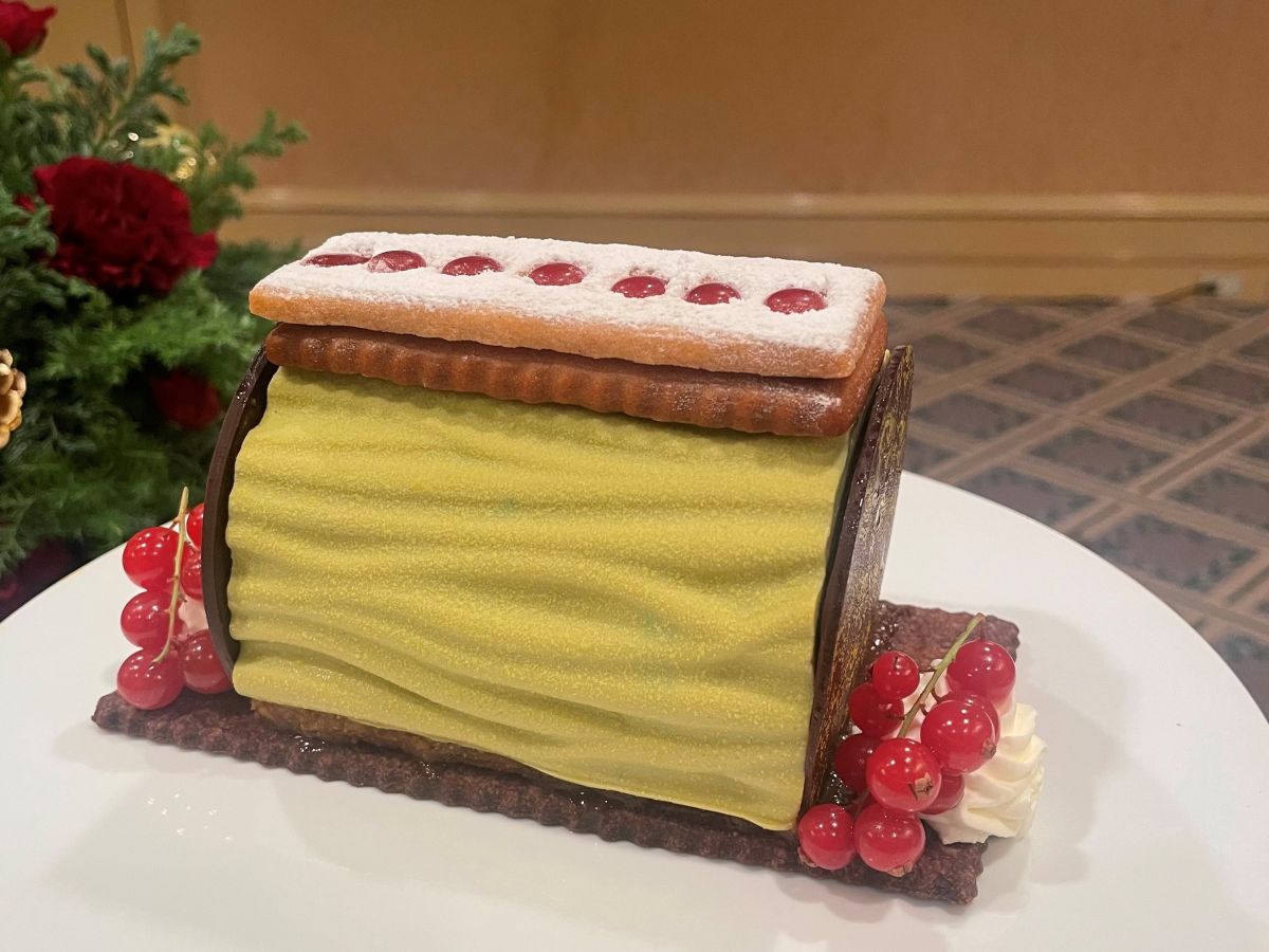 2022クリスマスケーキの予約が始まる！昨年予約開始2時間で完売した大人気ショートケーキなどを実食レポ【ホテル椿山荘東京】