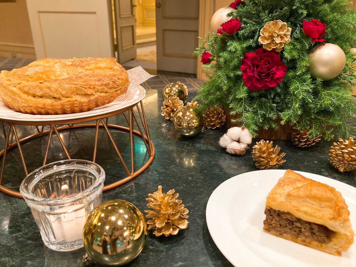 2022クリスマスケーキの予約が始まる！昨年予約開始2時間で完売した大人気ショートケーキなどを実食レポ【ホテル椿山荘東京】