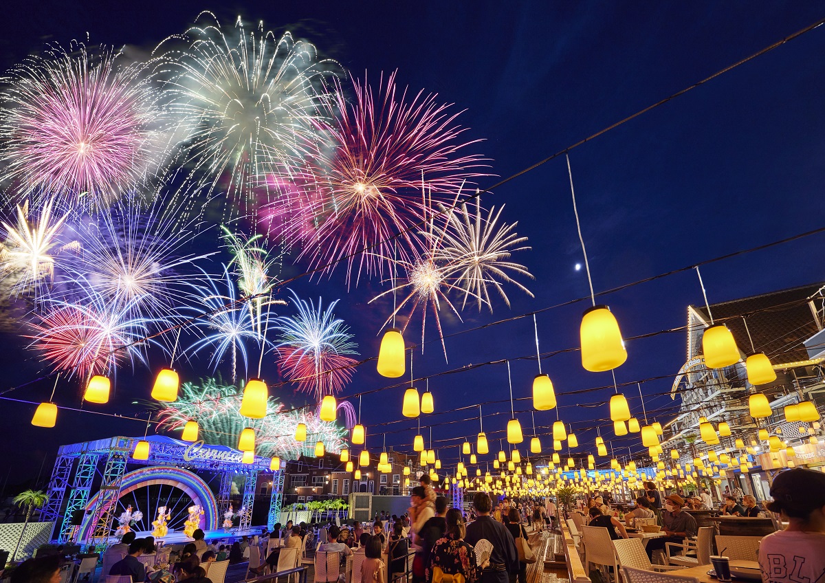 ハウステンボス 光の街の夏祭り