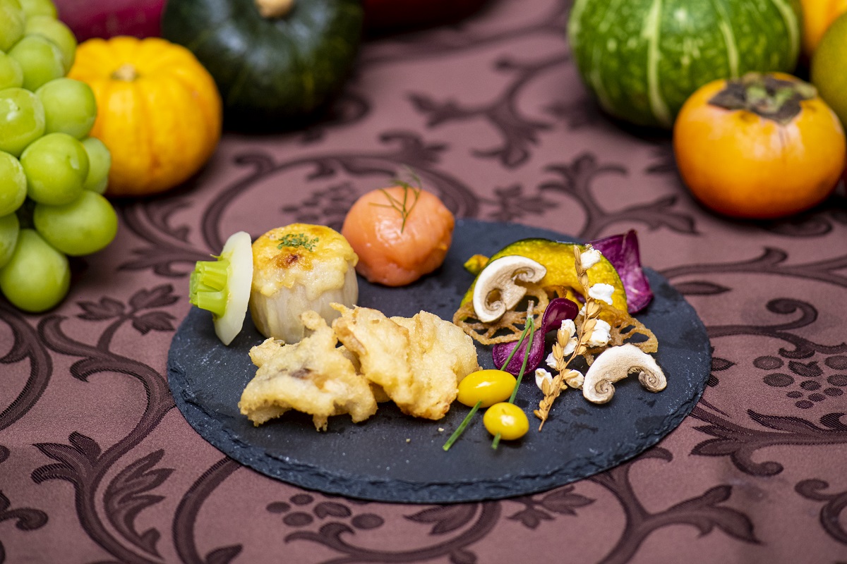 Beginning of Autumn　中段イメージ