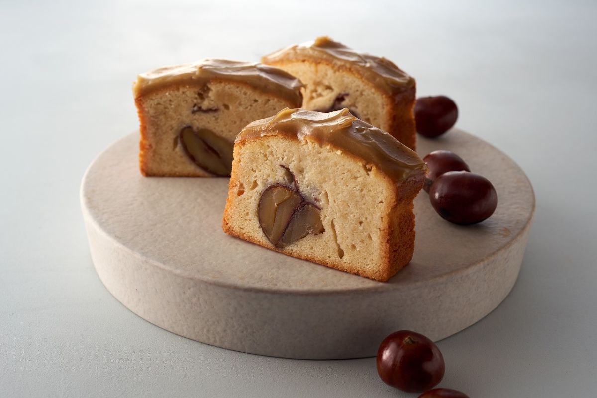 「マロンパウンドケーキ」385円