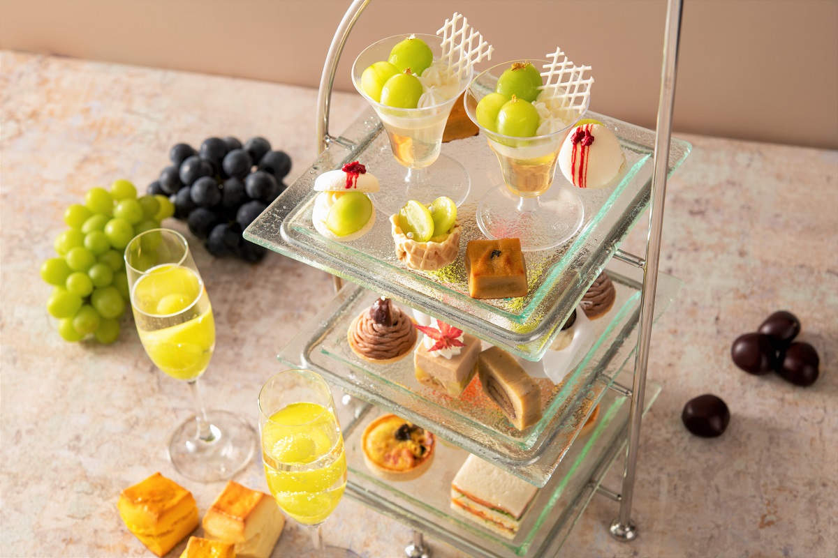 「シャインマスカットとマロンのアフタヌーンティー」イメージ