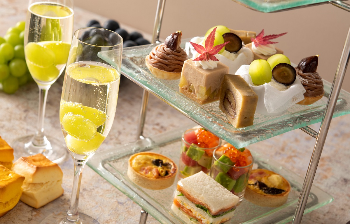 「シャインマスカットとマロンのアフタヌーンティー」イメージ