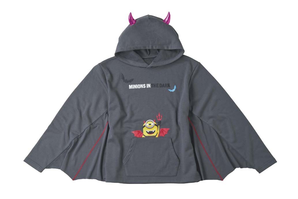 「パーカー」6900円