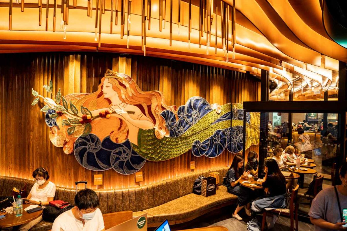 台湾限定フード&ドリンクの扱いが多い台北時代門市。