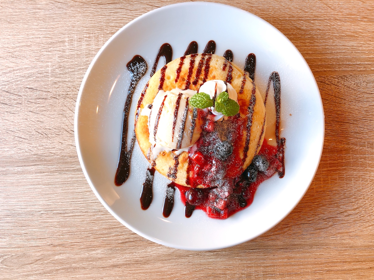 「ベリーパンケーキ」900円