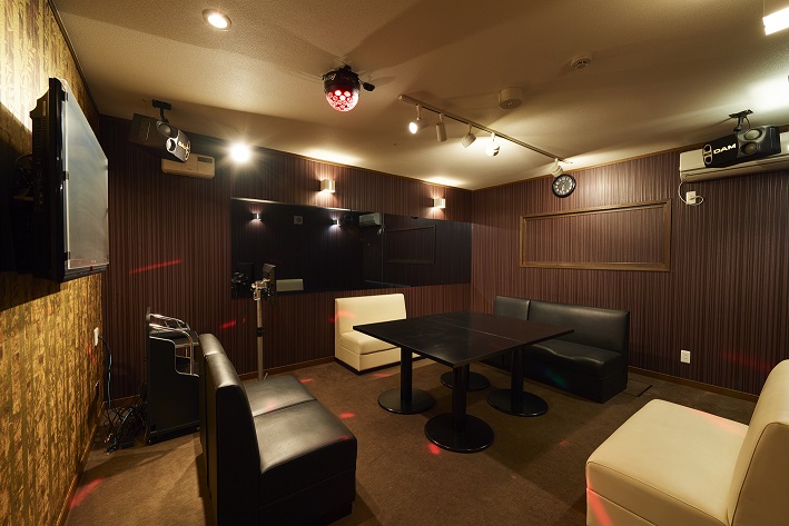 カラオケルーム