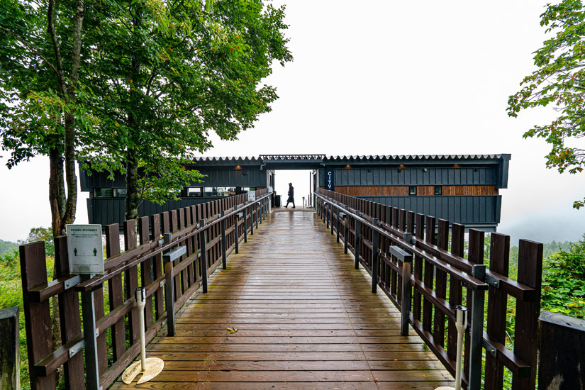 NY発の人気ベーカリー「THE CITY BAKERY」のパンと淹れたてのコーヒーも味わえます