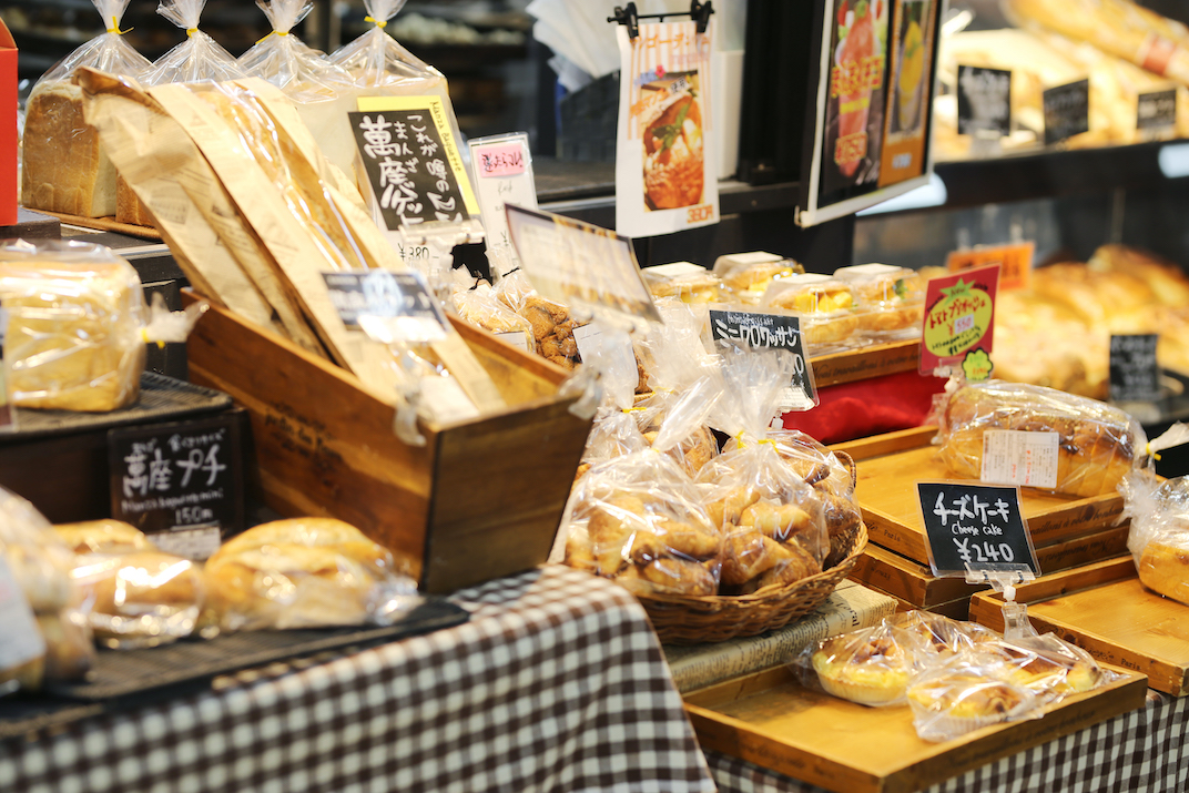 近隣の高級リゾートホテルにもパンを卸す実力派ベーカリー