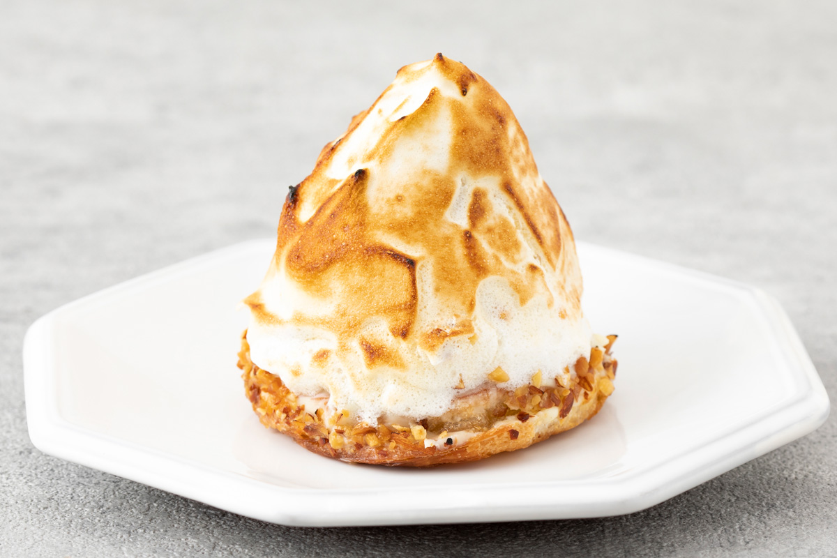 「モンブランクロワッサン」イートイン495円、テイクアウト486円